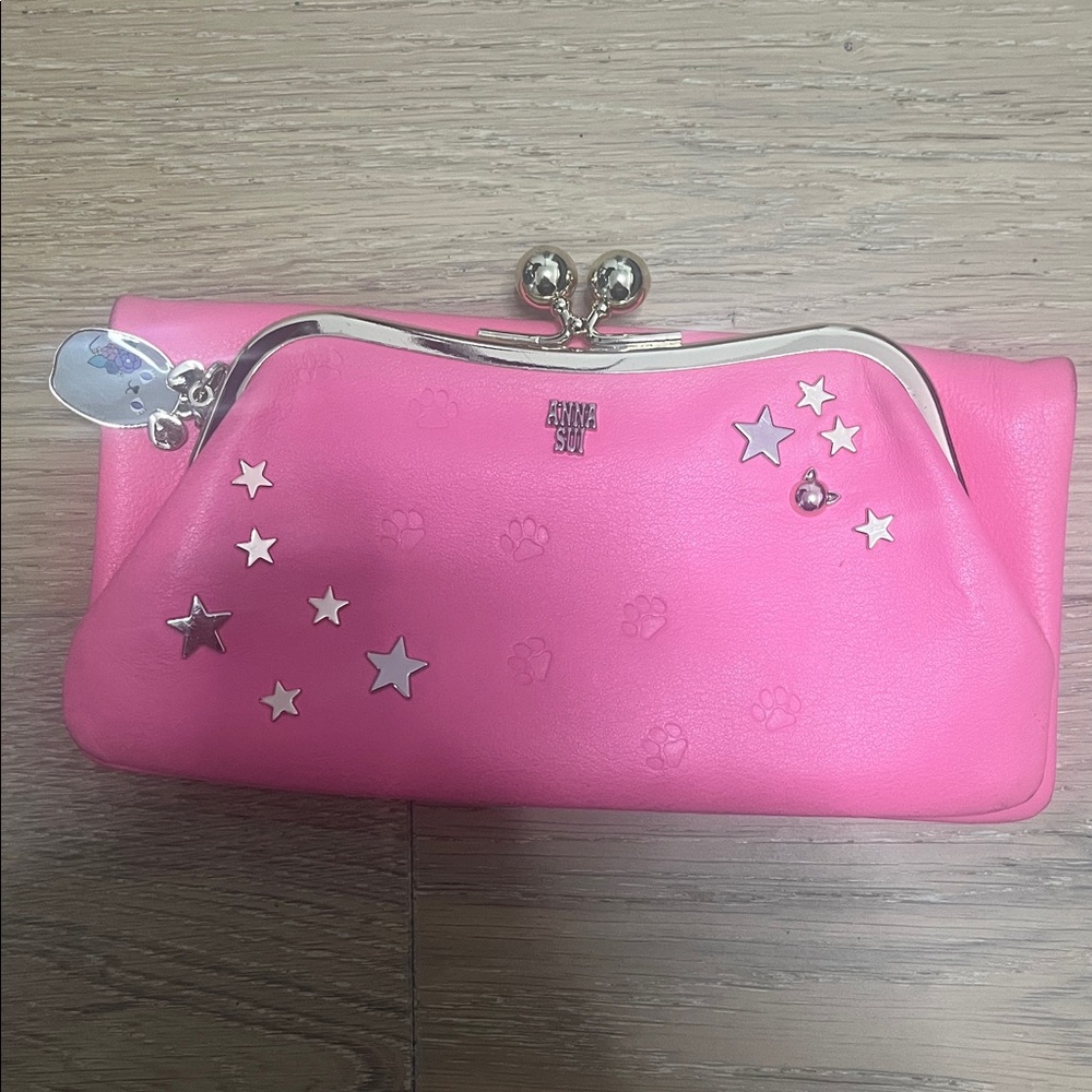 👜Luxury Giveaway 👜 - Picture 15 of 16
